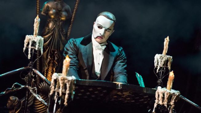 BEN CRAWFORD the phantom of the opera (Matthew Murphy)  2.jpg