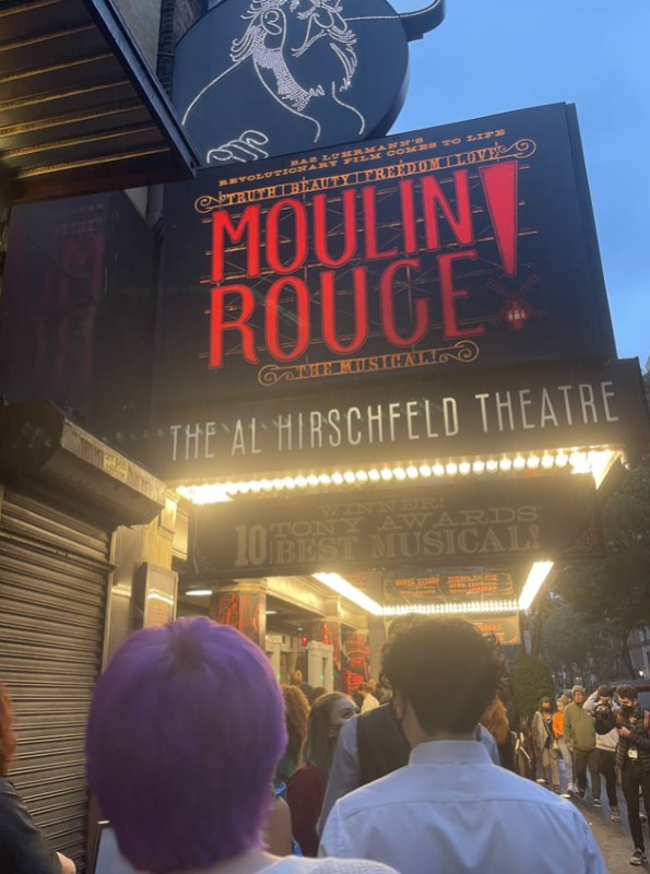MOULIN ROUGE.png